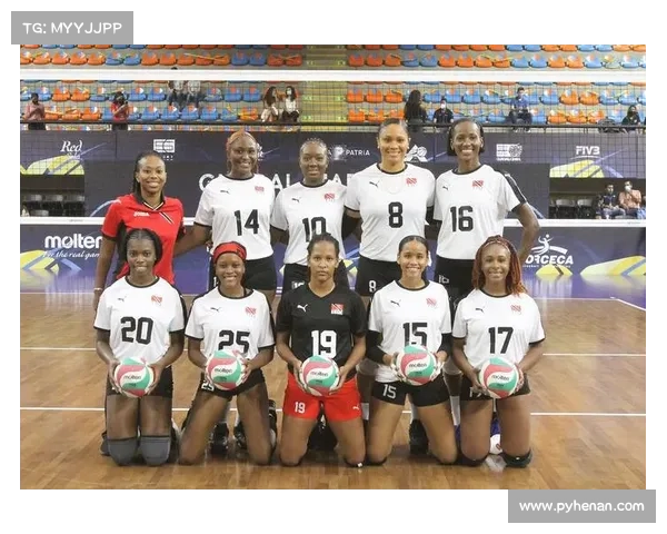 墨西哥瓜达拉哈拉女足荣膺中北美冠军 男足却跌至联赛垫底